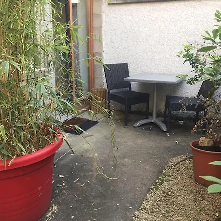 Agreable Rdc Maison- Pkg Prive - Proche De Lyon Apartmán Les Cheres